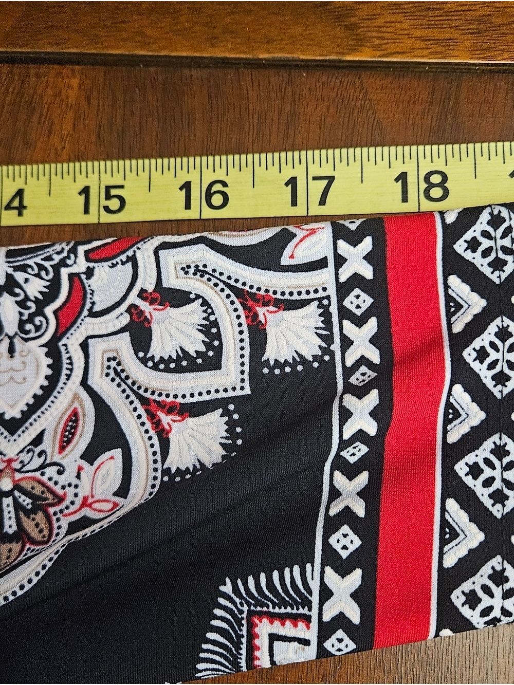 Studio One New York Black Red Cream 3/4 Sleeve Medallion Patterned Midi Dress - Picture 15 of 17